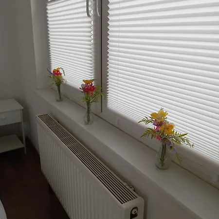 Im Gruenen In Messenaehe * Meerbusch