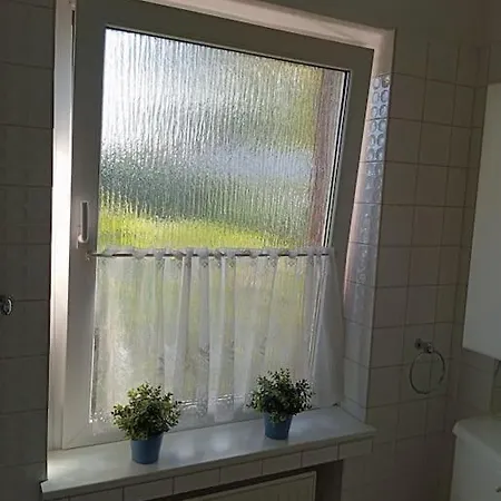 Apartment Im Gruenen In Messenaehe *