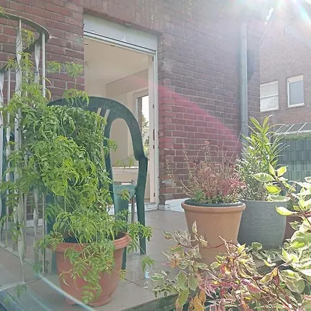 Apartment Im Gruenen In Messenaehe *