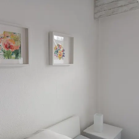 Apartment Im Gruenen In Messenaehe